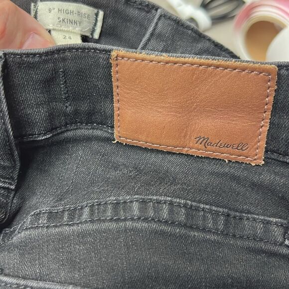Madewell H3026. 9" Mid-Rise Skinny Jeans in Berkeley Black EUC - Picture 11 of 13